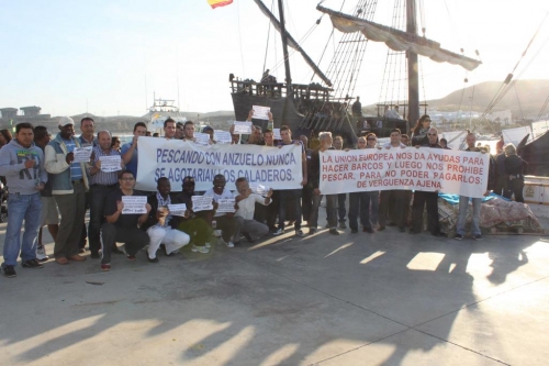 CONCENTRACION EL DIA 16 DE ABRIL A LAS 19:00 EN EL PUERTO PESQUERO